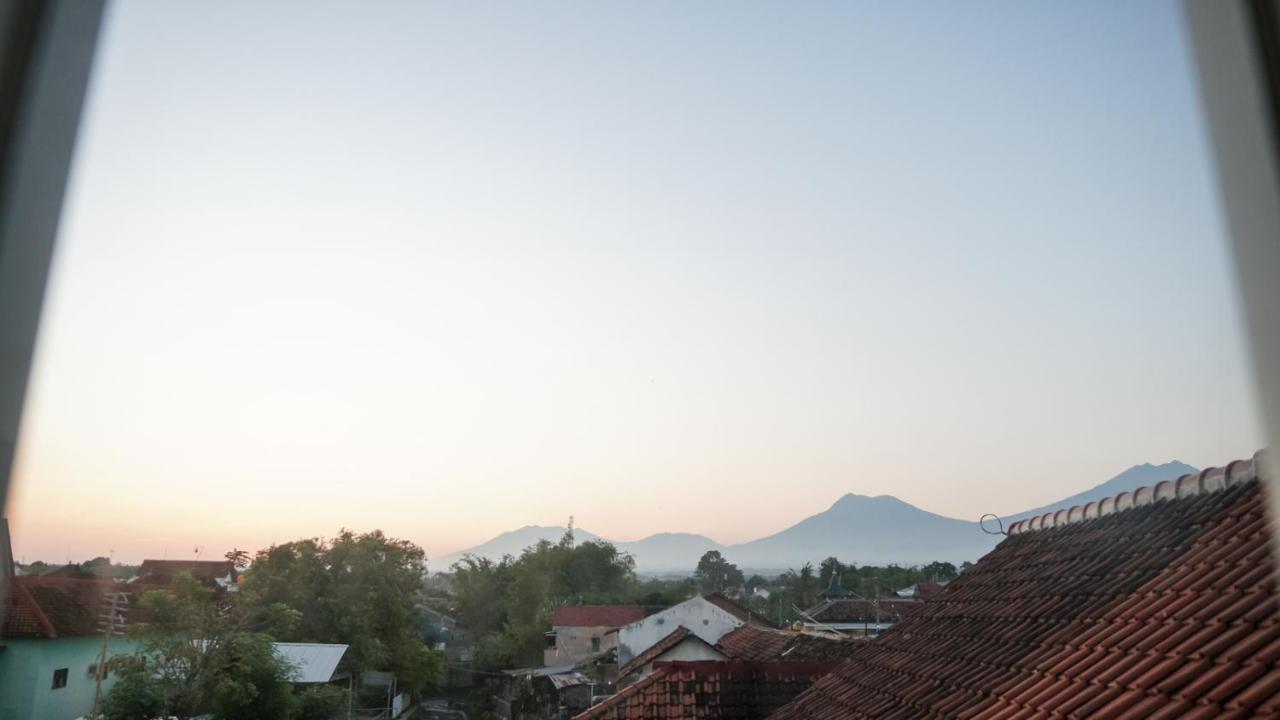 Wangi Homestay Banyuwangi  Exterior foto